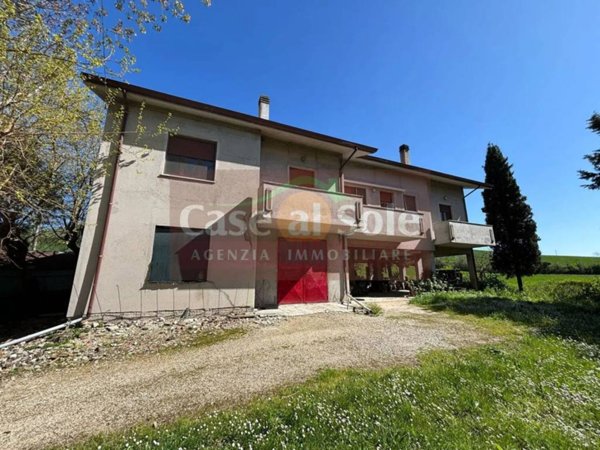 casa indipendente in vendita a Senigallia in zona Cesano