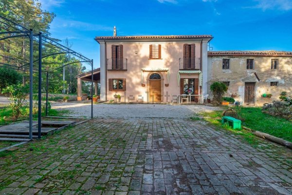 casa indipendente in vendita a Senigallia in zona Sant'Angelo