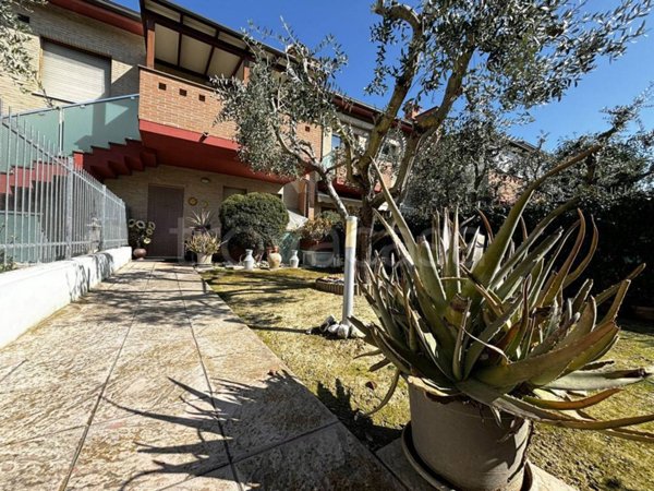 appartamento in vendita a Senigallia in zona Borgo Catena