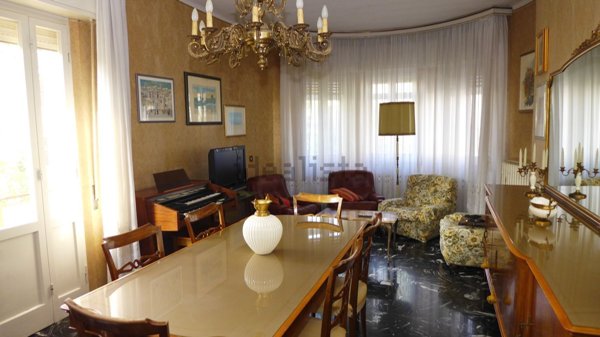 casa indipendente in vendita a Senigallia