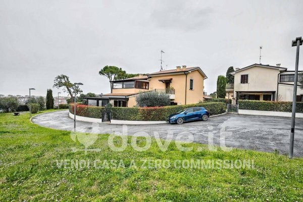 casa indipendente in vendita a Senigallia