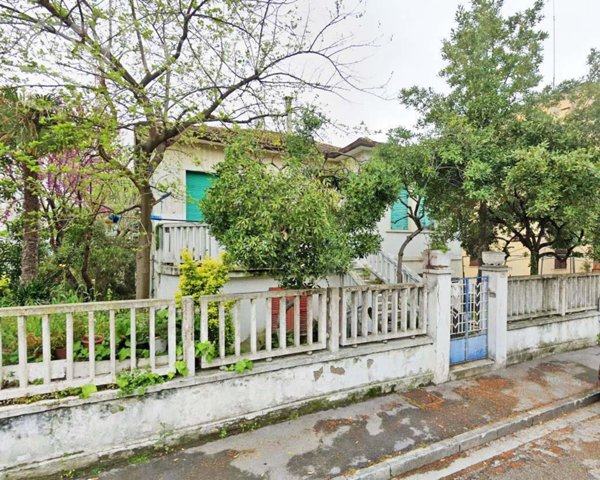 casa indipendente in vendita a Senigallia