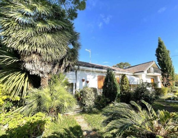 casa indipendente in vendita a Senigallia in zona Bettolelle