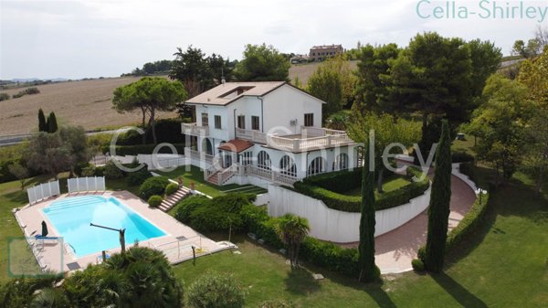 casa indipendente in vendita a Senigallia in zona Montignano