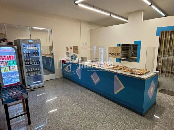 negozio in vendita a Senigallia