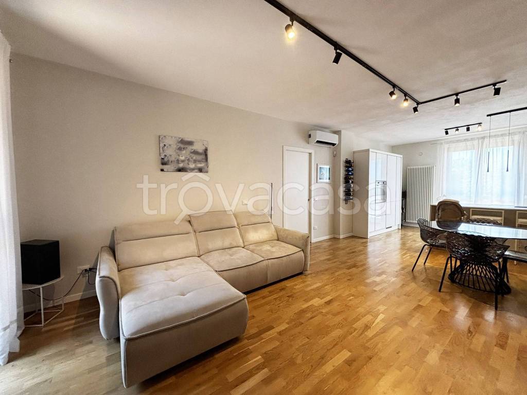 appartamento in vendita a Senigallia in zona Borgo Passera