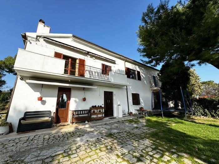 casa indipendente in vendita a Senigallia