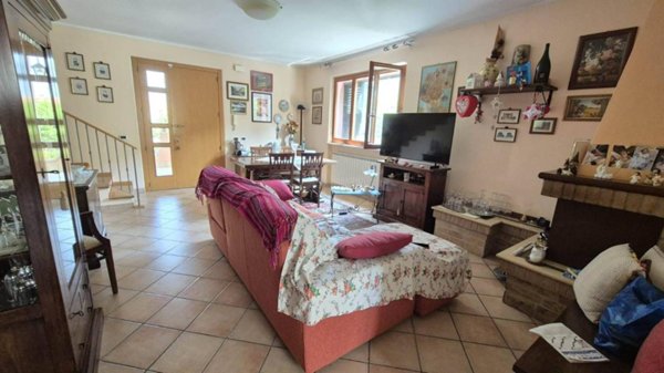 casa indipendente in vendita a Senigallia in zona Borgo Passera