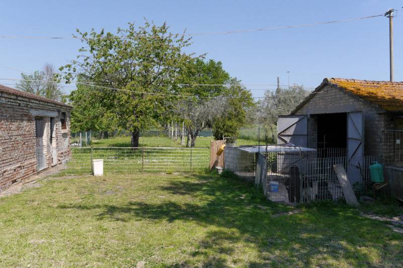 casa indipendente in vendita a Senigallia in zona Bettolelle