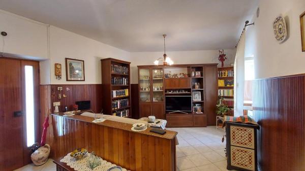 casa indipendente in vendita a Senigallia in zona Scapezzano