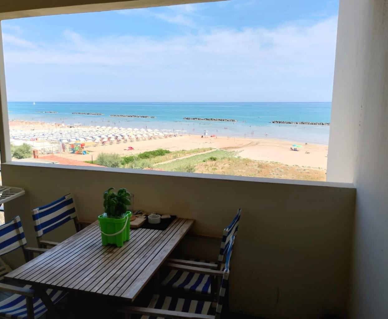 appartamento in vendita a Senigallia in zona Cesano