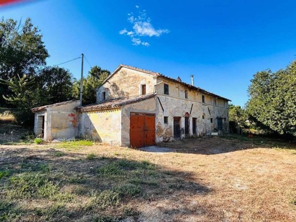 casa indipendente in vendita a Senigallia in zona Montignano
