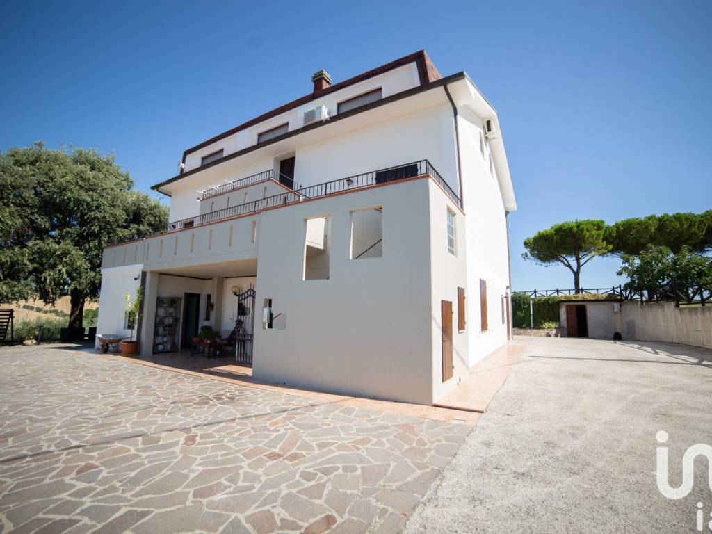 casa indipendente in vendita a Senigallia