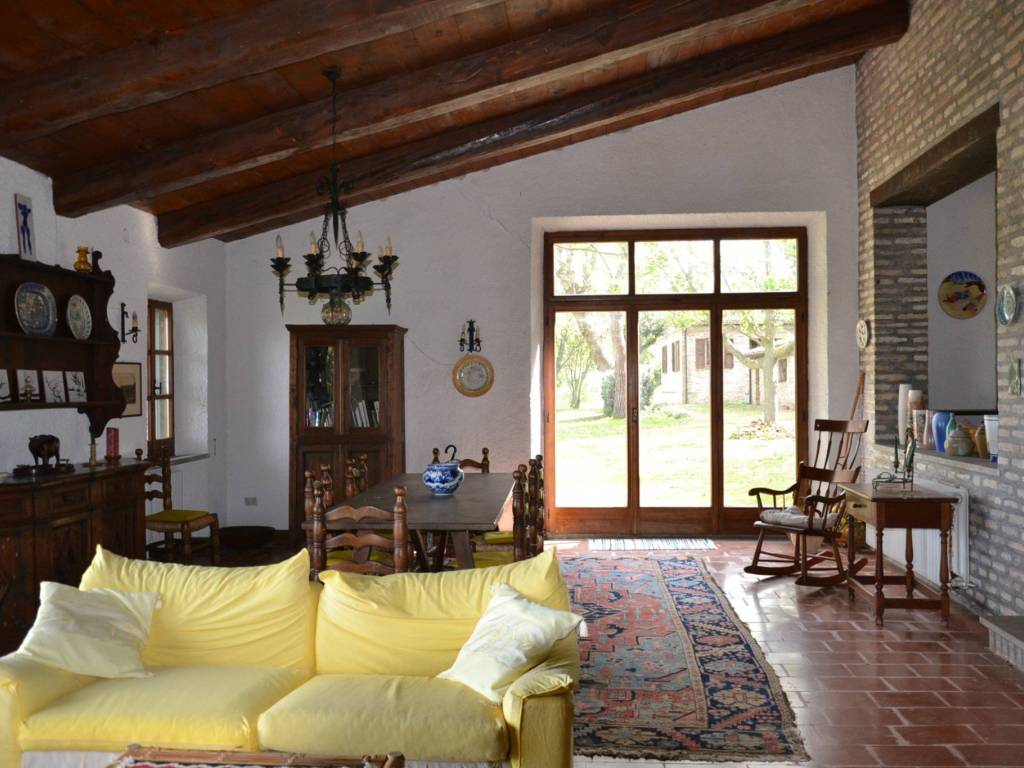 casa indipendente in vendita a Senigallia in zona Cannella
