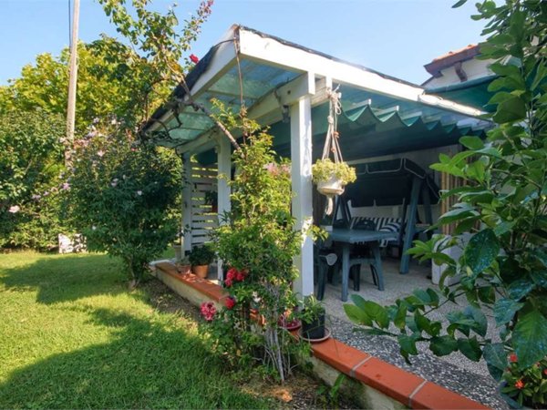 casa indipendente in vendita a Senigallia in zona Marzocca