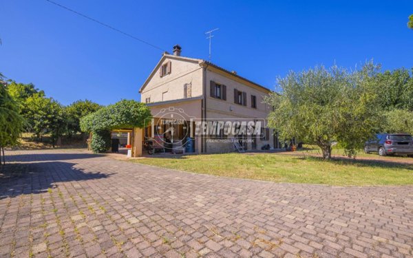 casa indipendente in vendita a Senigallia