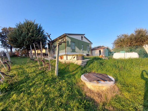 casa indipendente in vendita a Senigallia
