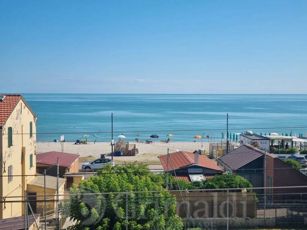 appartamento in vendita a Senigallia in zona Marzocca