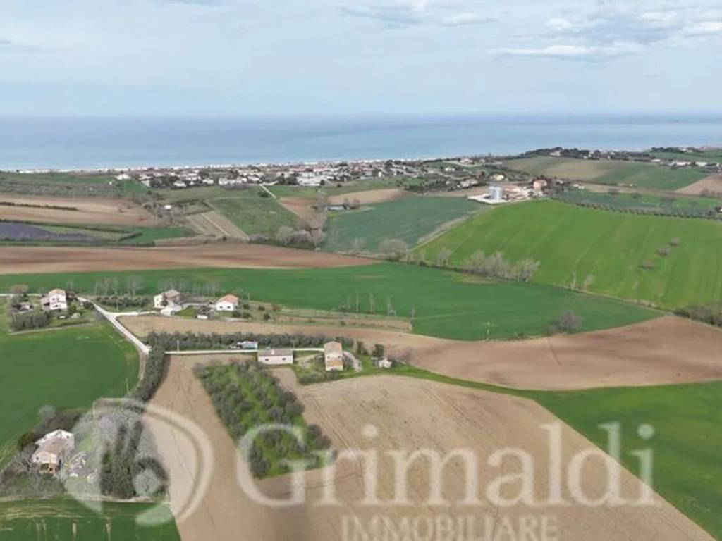 casa indipendente in vendita a Senigallia in zona Montignano