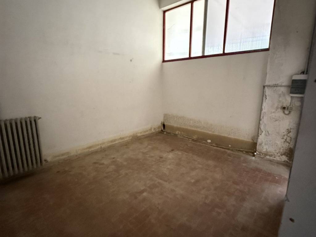 negozio in vendita a Senigallia