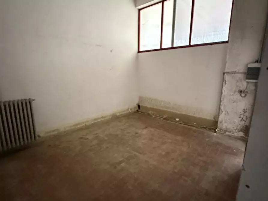 negozio in vendita a Senigallia