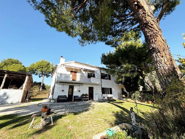 casa indipendente in vendita a Senigallia