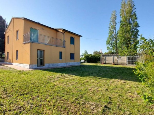casa indipendente in vendita a Senigallia in zona Montignano