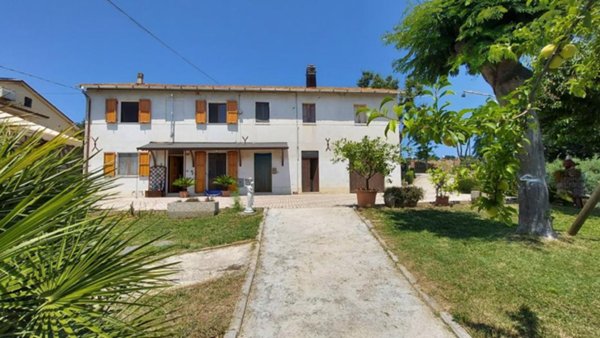 casa indipendente in vendita a Senigallia