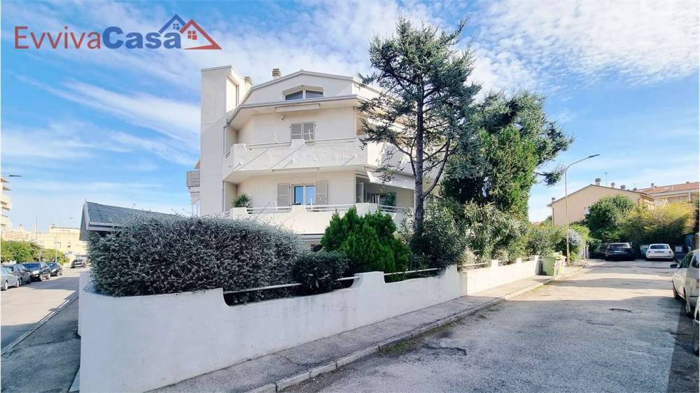 appartamento in vendita a Senigallia in zona Marzocca