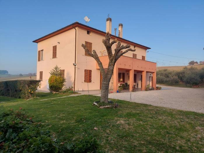 casa indipendente in vendita a Senigallia in zona Roncitelli