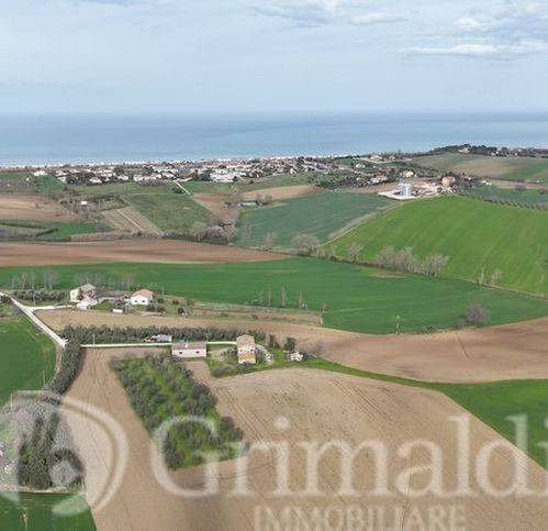 casa indipendente in vendita a Senigallia in zona Montignano