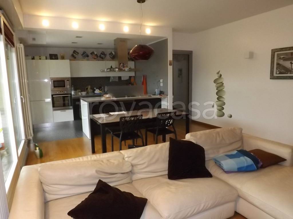 appartamento in vendita a Senigallia in zona Cesano