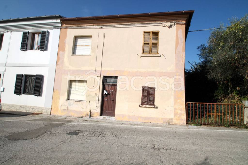 casa indipendente in vendita a Senigallia in zona Montignano