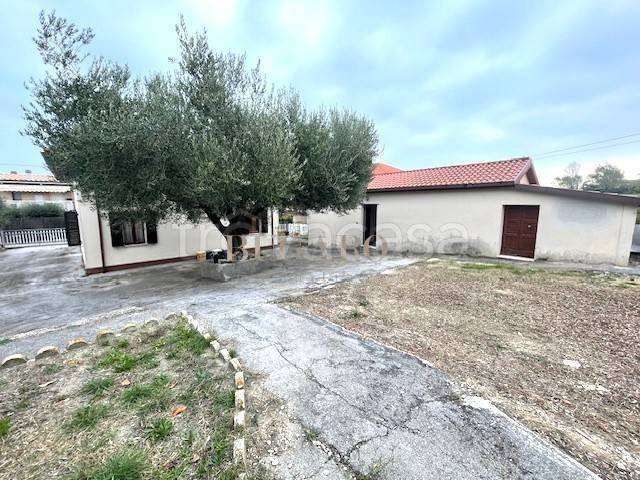 casa indipendente in vendita a Senigallia in zona Marzocca