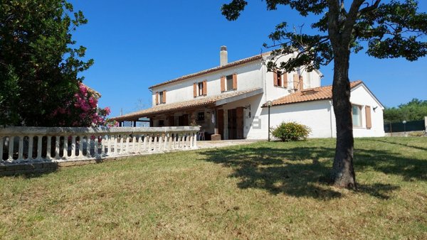 casa indipendente in vendita a Senigallia in zona Montignano