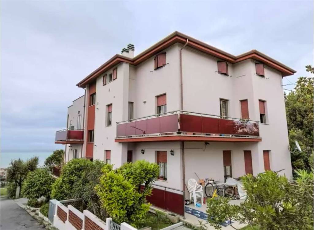 appartamento in vendita a Senigallia in zona Montignano