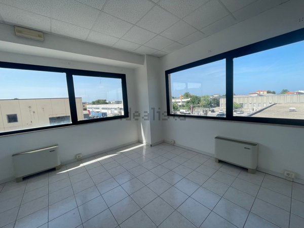 ufficio in vendita a Senigallia