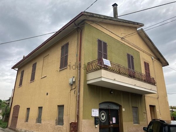 casa indipendente in vendita a Senigallia in zona Borgo Passera
