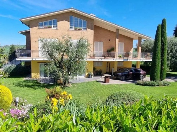 villa in vendita a Senigallia
