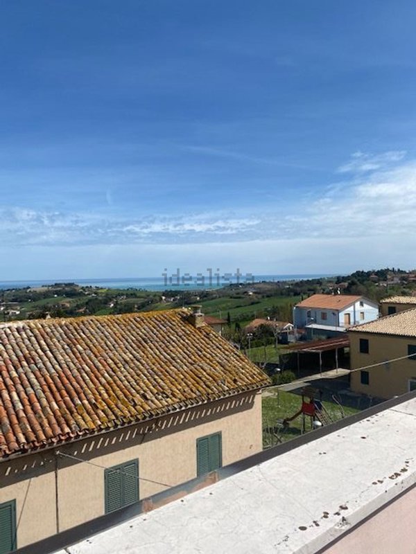 appartamento in vendita a Senigallia in zona Sant'Angelo