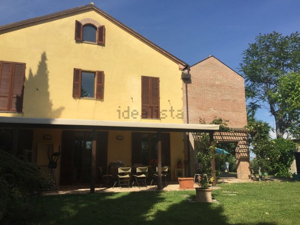 casa indipendente in vendita a Senigallia in zona Roncitelli