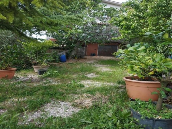 casa indipendente in vendita a Senigallia in zona Montignano