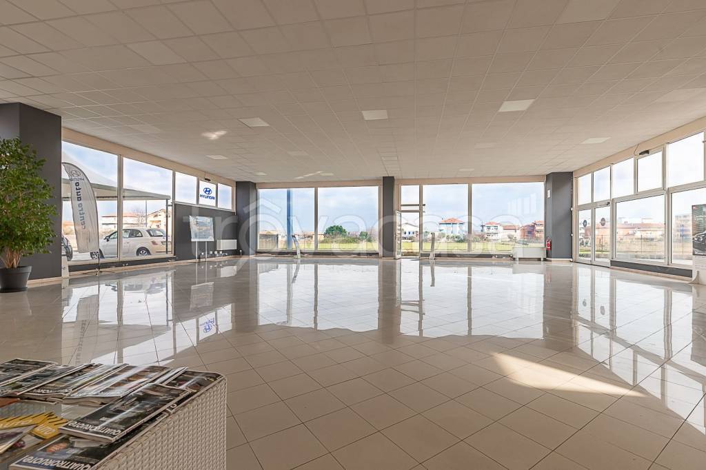 negozio in vendita a Senigallia