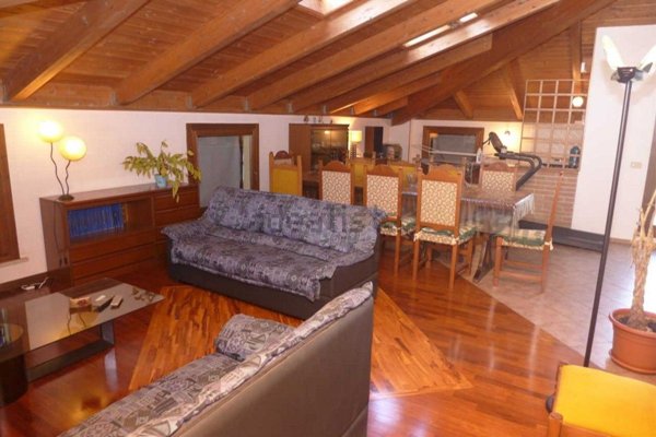 appartamento in vendita a Senigallia in zona Cannella