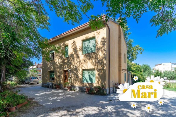 casa indipendente in vendita a Senigallia