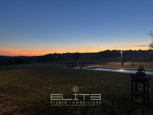 casa indipendente in vendita a Senigallia in zona Montignano