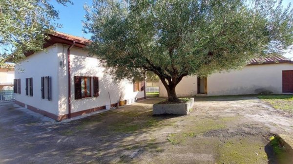 casa indipendente in vendita a Senigallia in zona Marzocca