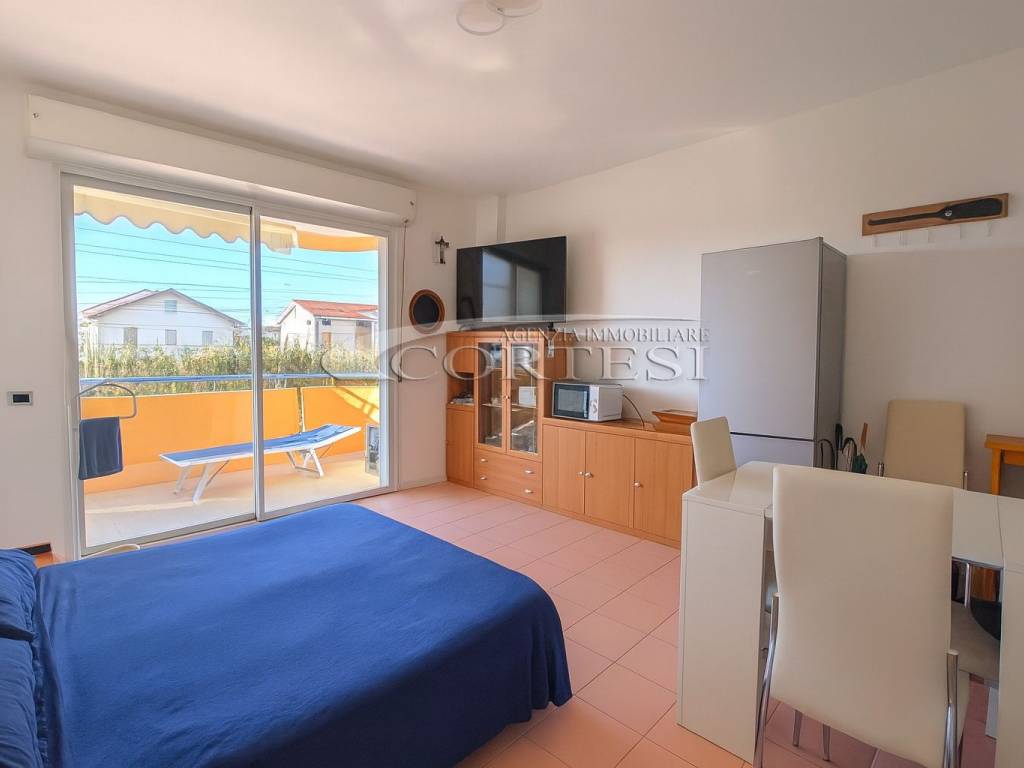 appartamento in vendita a Senigallia in zona Cesano