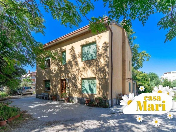 casa indipendente in vendita a Senigallia