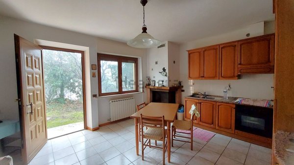 casa indipendente in vendita a Senigallia in zona Roncitelli